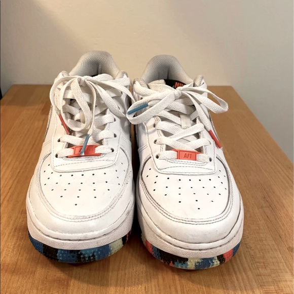 Men 2021 Nike Air Force 1 Swoosh Pack LV8 - Picture 2 of 12